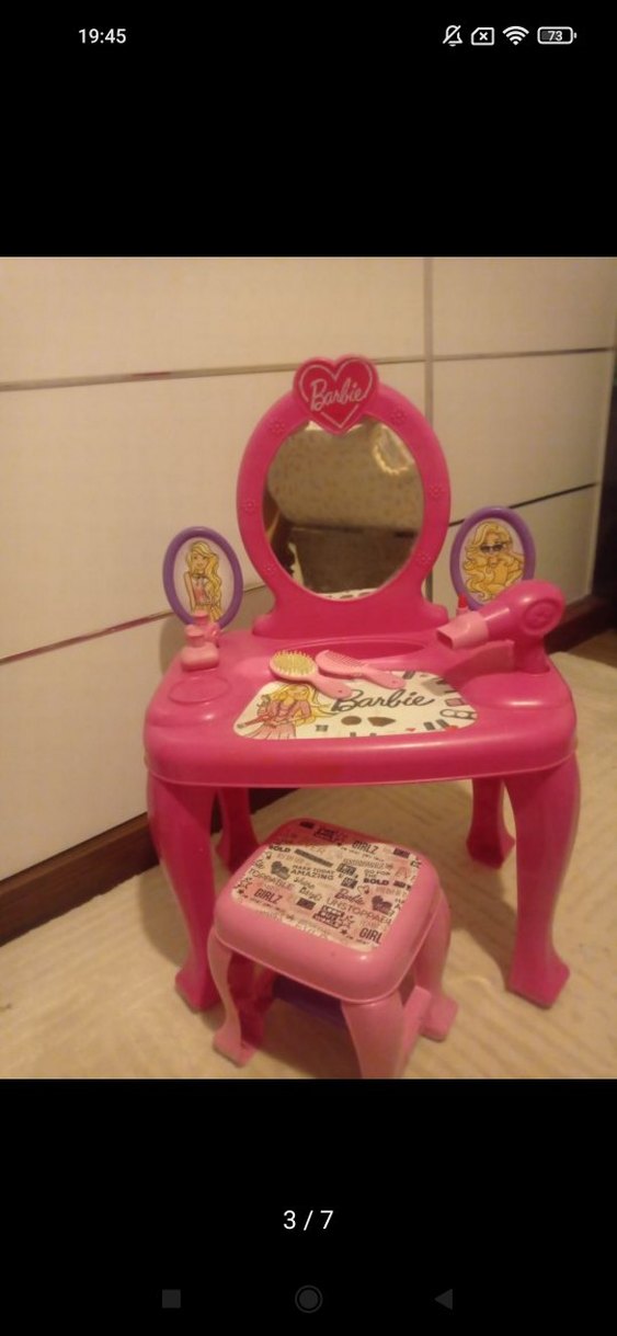 Barbie Pembe Çocuk Makyaj Masası - Görsel 3