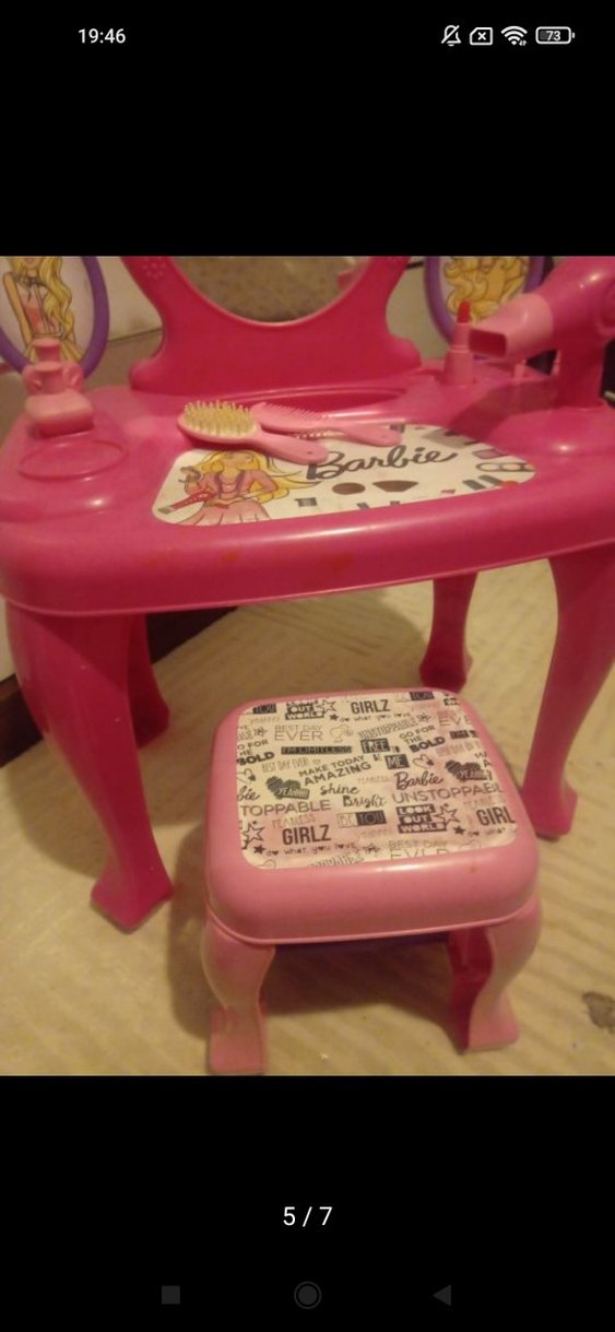 Barbie Pembe Çocuk Makyaj Masası - Görsel 5