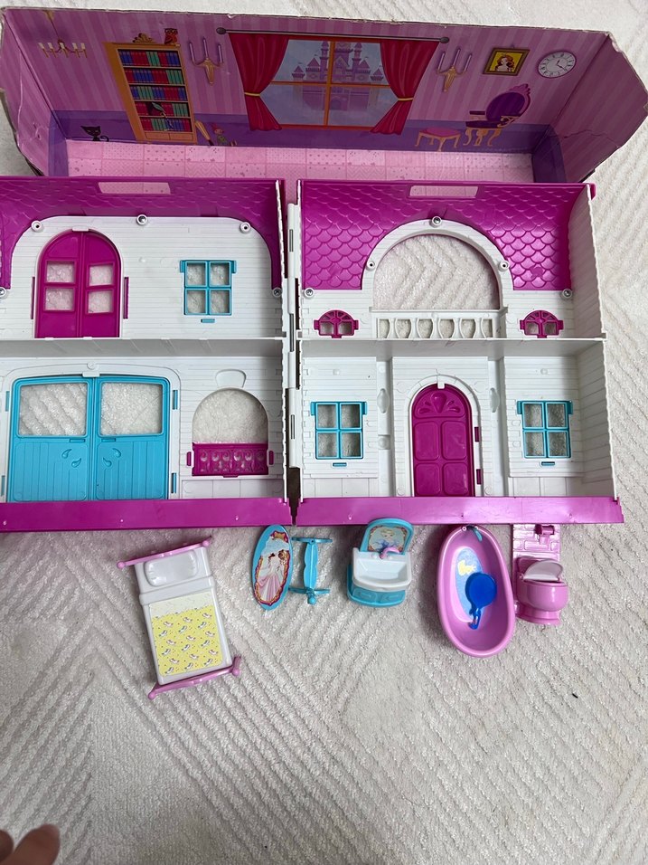 Küçük Prensesin Oyuncak Evi


Pembe Oyuncak Ev Seti - Görsel 2