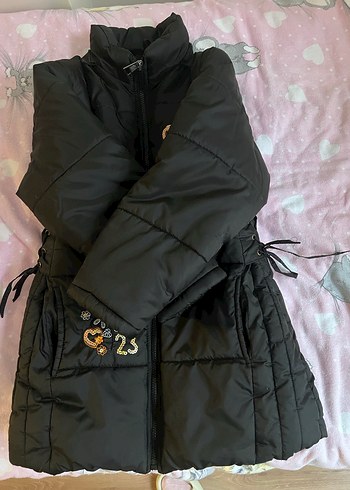 Kız Çocuk Siyah Nakışlı Fermuarlı Mont - Görsel 2