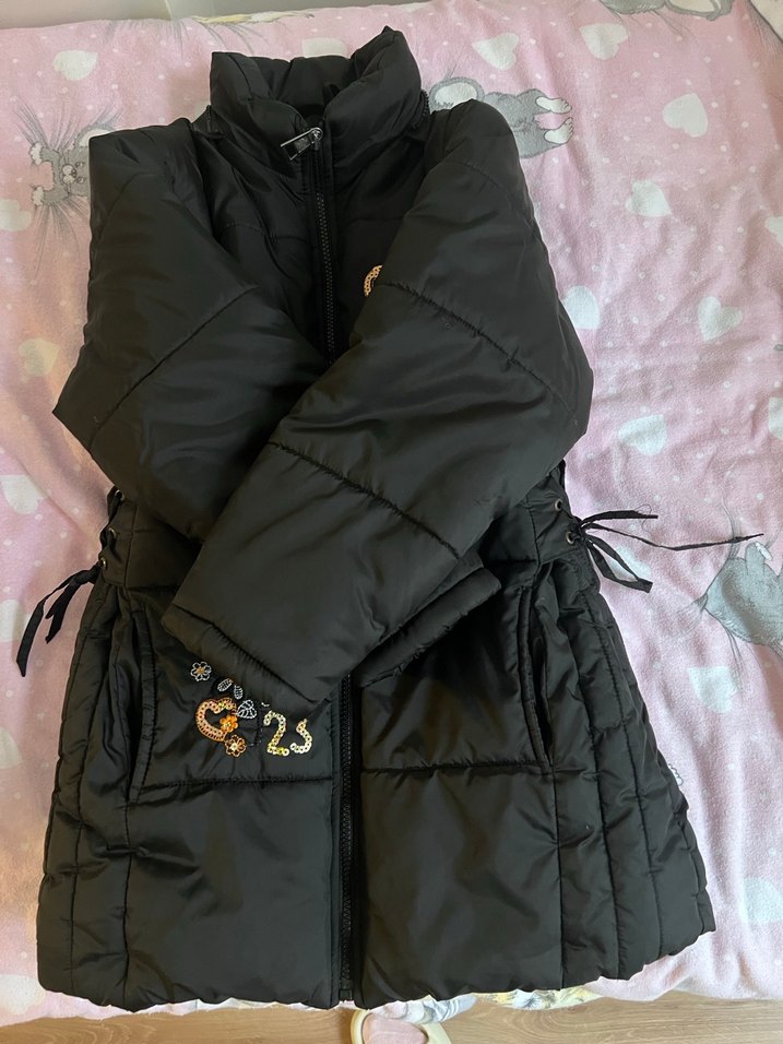 Kız Çocuk Siyah Nakışlı Fermuarlı Mont - Görsel 2