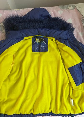 Mavi Kürklü Kız Çocuk Kışlık Mont - Görsel 2