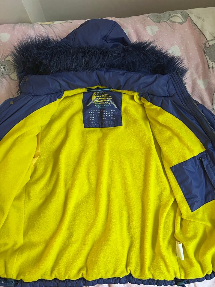 Mavi Kürklü Kız Çocuk Kışlık Mont - Görsel 2