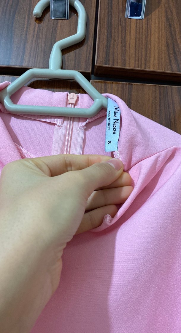 Pudra Renk Drapeli V Yakalı Kadın Bluz - Görsel 4