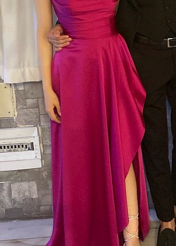 Parlak Pembe Uzun Abiye Elbise - Görsel 2