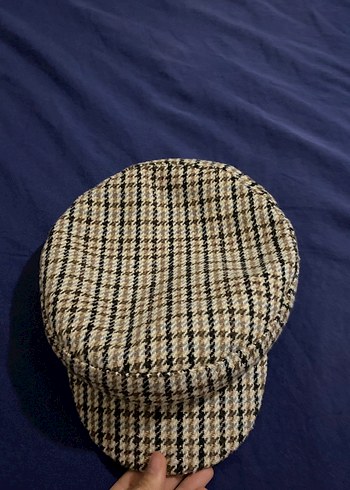 Desenli kadın şapka - Görsel 3