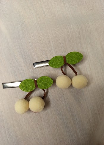 Mandallı Pens Beyaz Nakışlı Çocuk-Yetişkin kirazlı Toka - Görsel 2