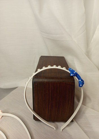 Mavi Puantiyeli Fiyonk Detaylı Plastik Çocuk Taç - Görsel 4