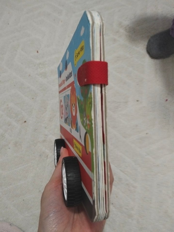 Ambulans Şekilli Renkli Oyuncak Kitap - Görsel 2