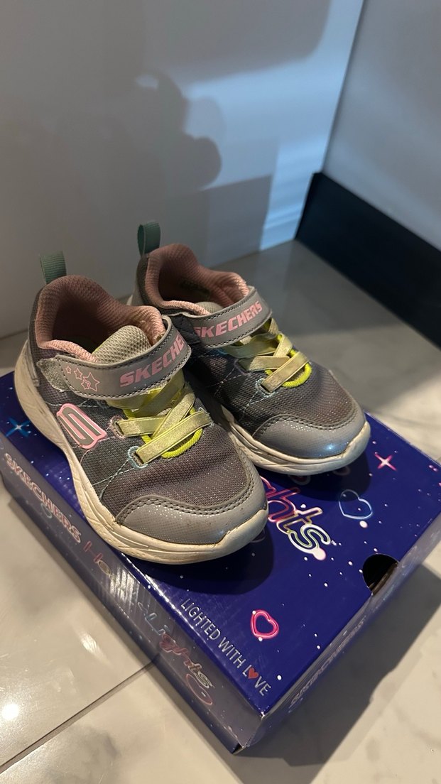 Gri Skechers Kız Çocuk Spor Ayakkabı - Görsel 3