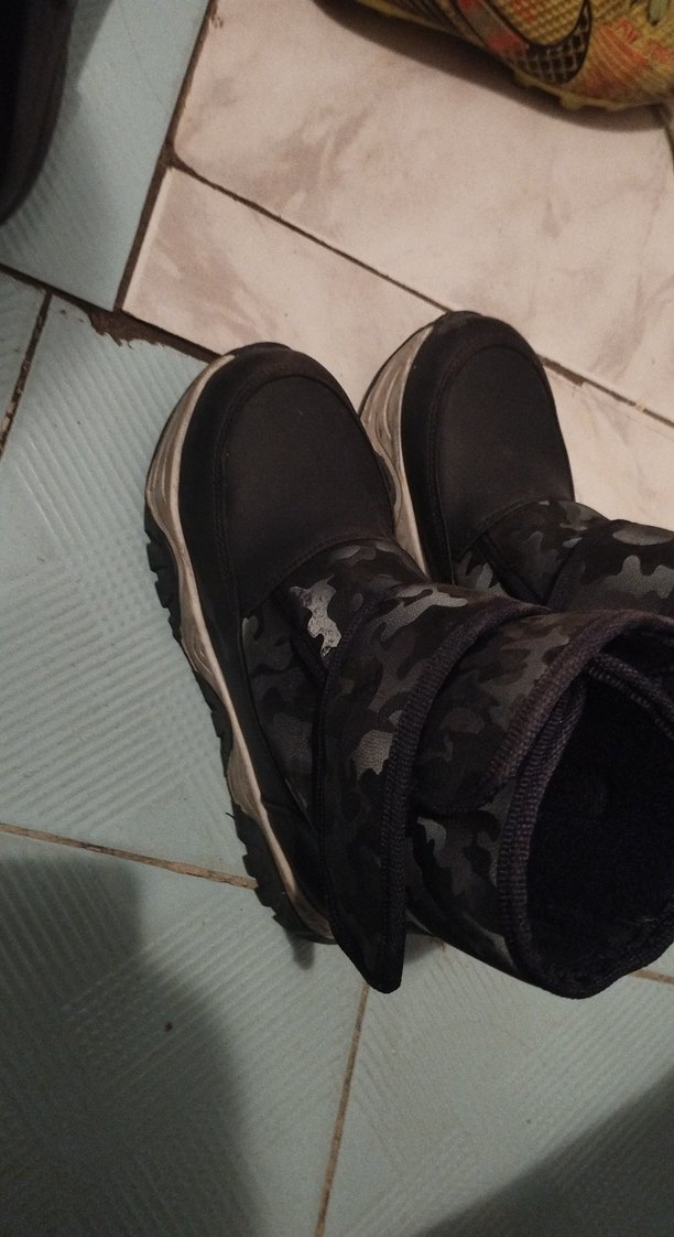 erkek çocuk bot 34 numara - Görsel 2