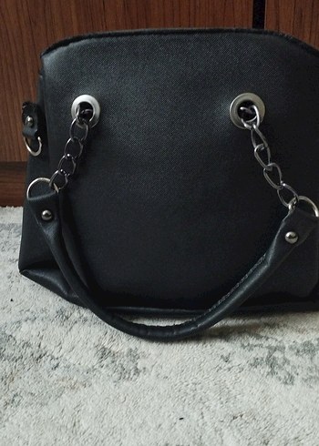 Zincir Detaylı Siyah Deri Kadın Çanta - Görsel 2