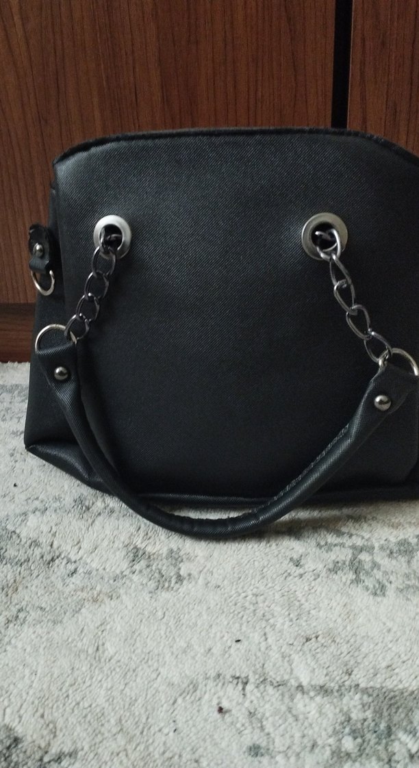 Zincir Detaylı Siyah Deri Kadın Çanta - Görsel 2