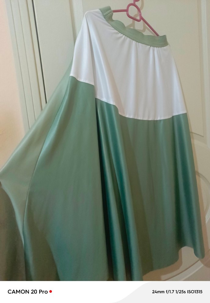 Yeşil Beyaz Uzun Salaş Etek - Görsel 3