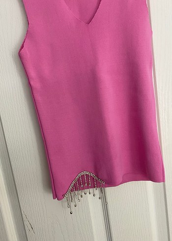 Pembe V Yaka Bluz - Görsel 3