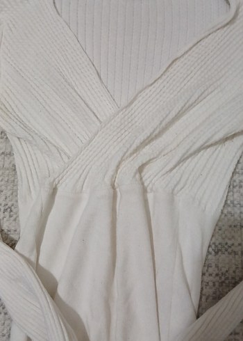 Beyaz uzun kollu dar - Görsel 3