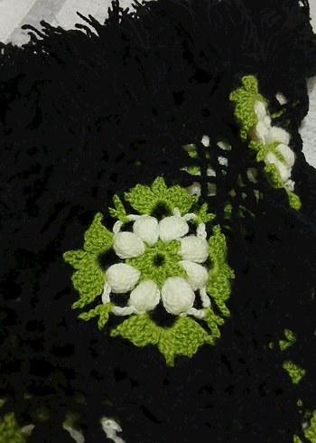 Çiçek Desenli Örgü Bohem Kadın Şal - Görsel 2