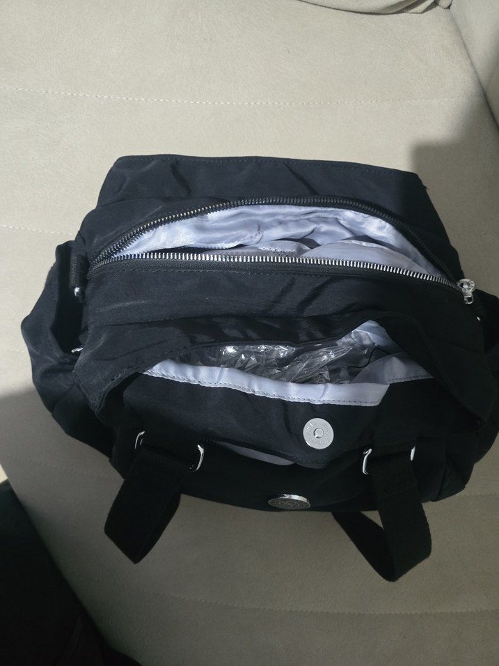 Parlak Siyah kadın kol Çantası Fermuarlı - Görsel 5