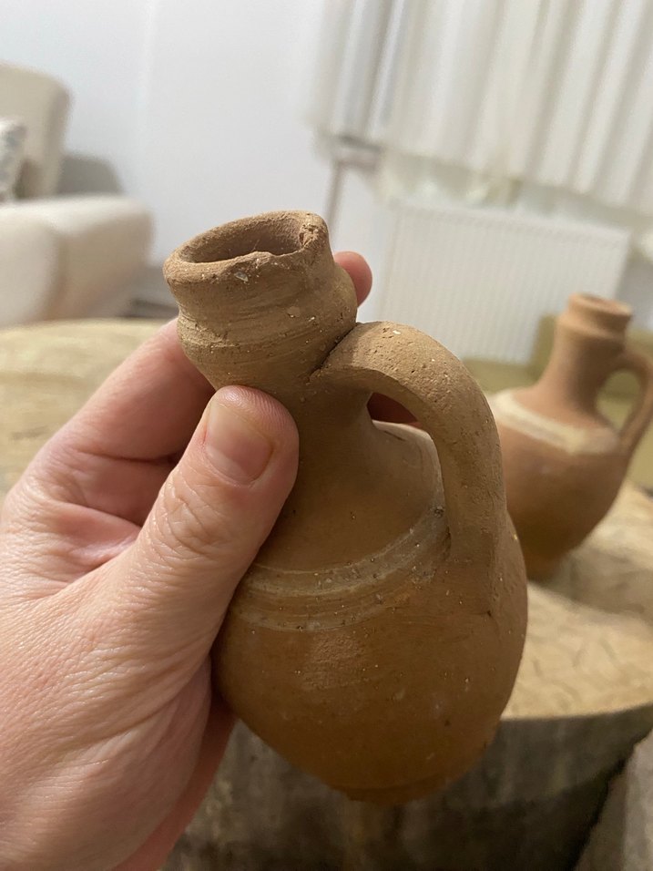 Koyu Bej Kulplu toprak testi çifti - Görsel 2