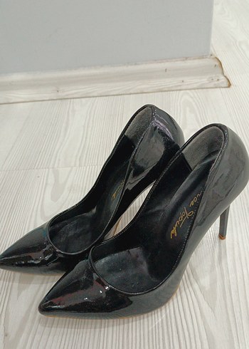 Siyah Parlak Yılan Desenli Stiletto - Görsel 2