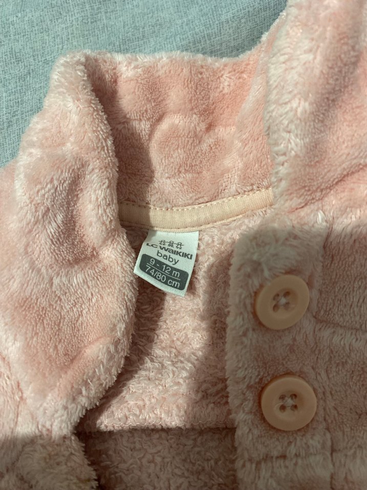 Kız Çocuk Pembe Peluş Kapüşonlu Kaban ve pembe ayakkabı - Görsel 3