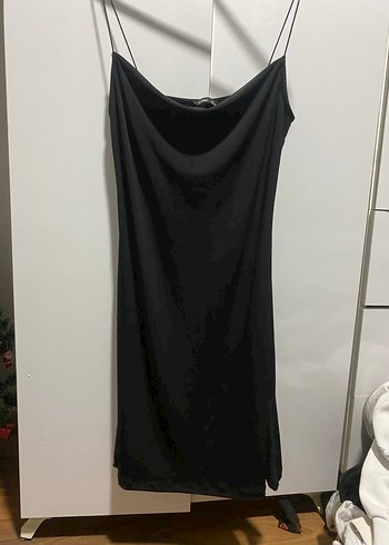 Siyah İnce Askılı Elbise - Görsel 4