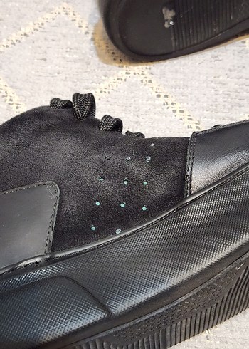 BUB Erkek Ayakkabı  39 Numara  Siyah  Temiz Kullanılmış - Görsel 9