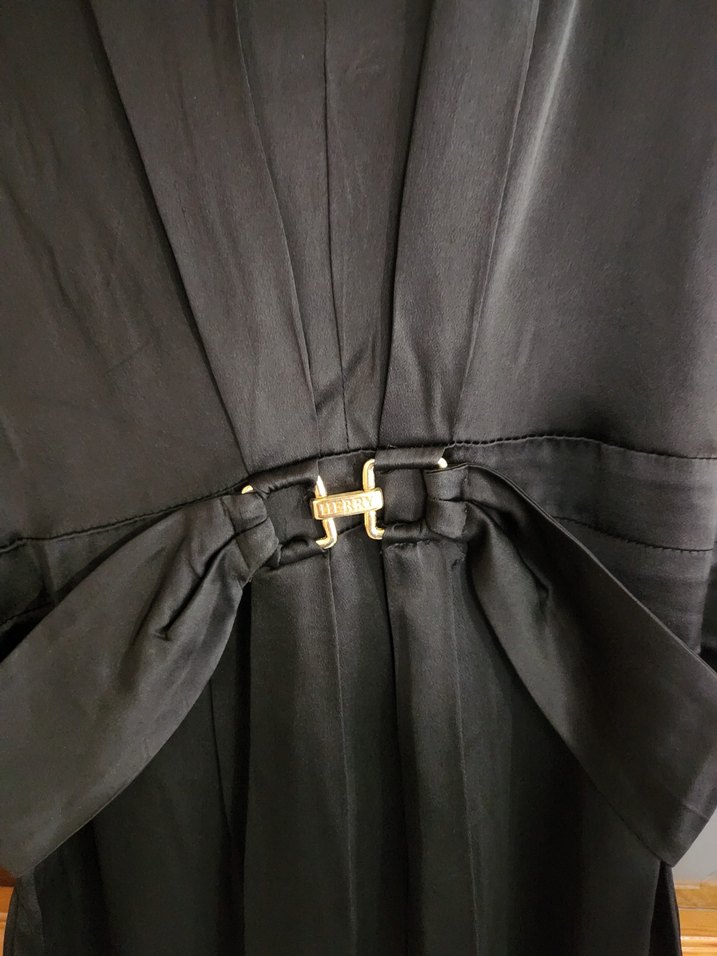 HERRY Siyah Elbise  EUR 40  Kemer Detaylı - Görsel 3