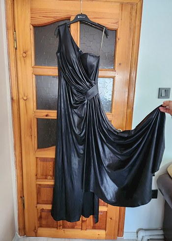 ECRIN | Kullanılmamış | Tek Omuz Drapeli Siyah Uzun Elbise  38 - Görsel 6