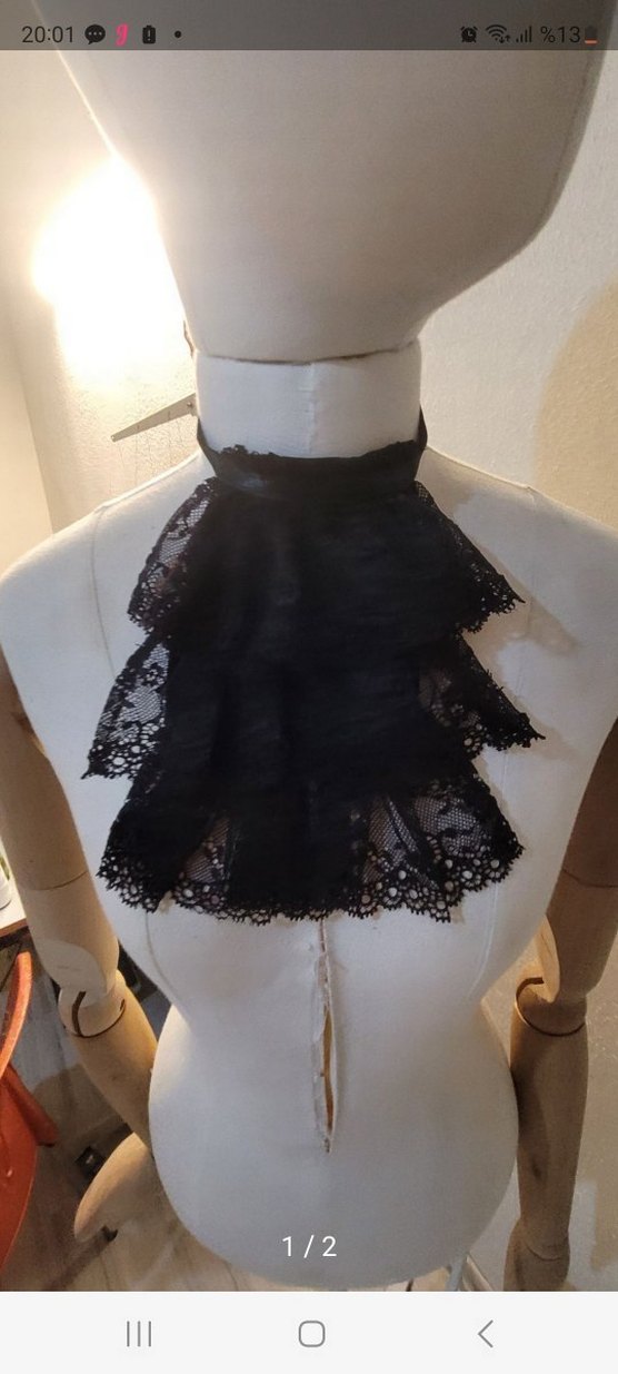 Siyah Fırfırlı Gotik Broş - Görsel 4