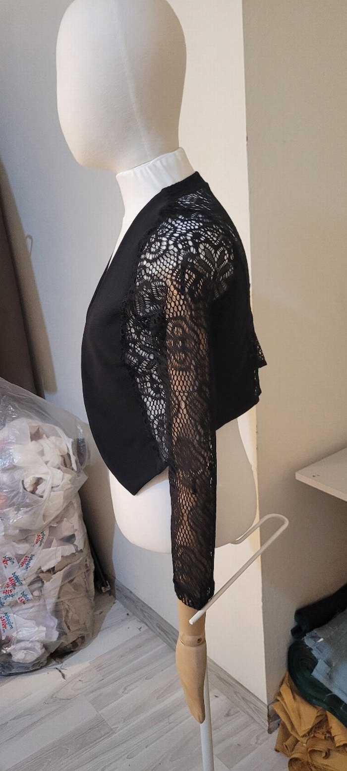 Dantel Detaylı Siyah Gotik Bolero - Görsel 4