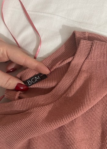 Tek Kollu Pudra Renkli Kadın Kazak - Görsel 2