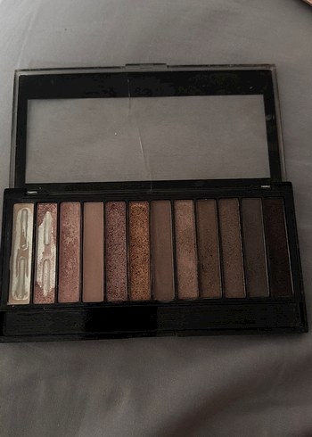 Revolution Nude Ten Renkli Göz Farı Paleti - Görsel 2