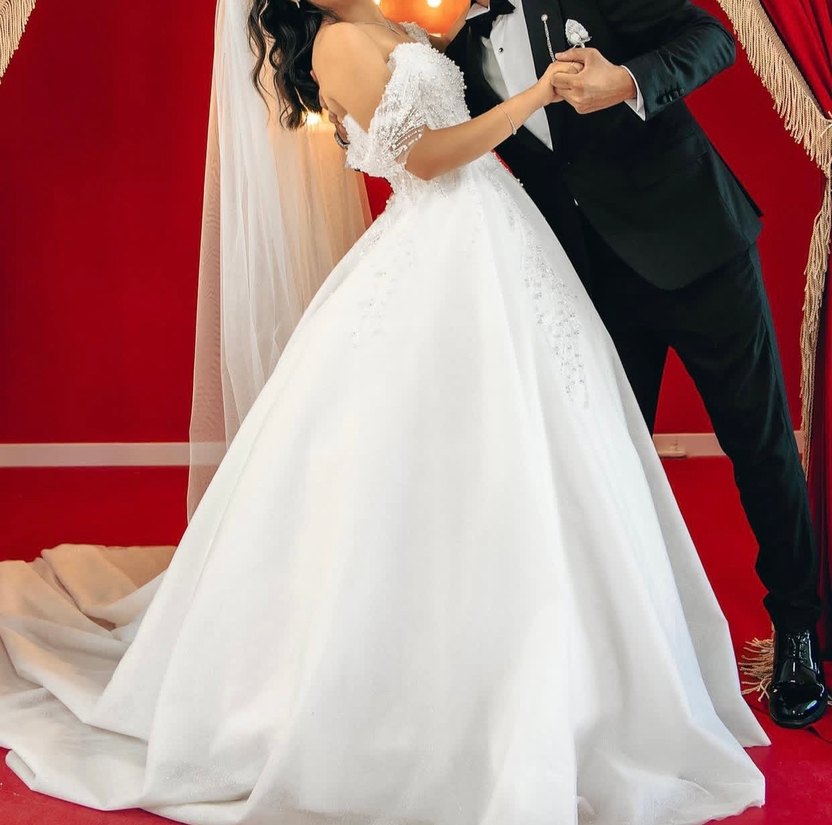 Beyaz A Kesim Modern Klasik Gelinlik - Görsel 2