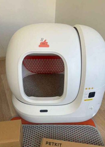 Beyaz Otomatik Kedi Tuvaleti ve Aksesuar Seti - Görsel 2