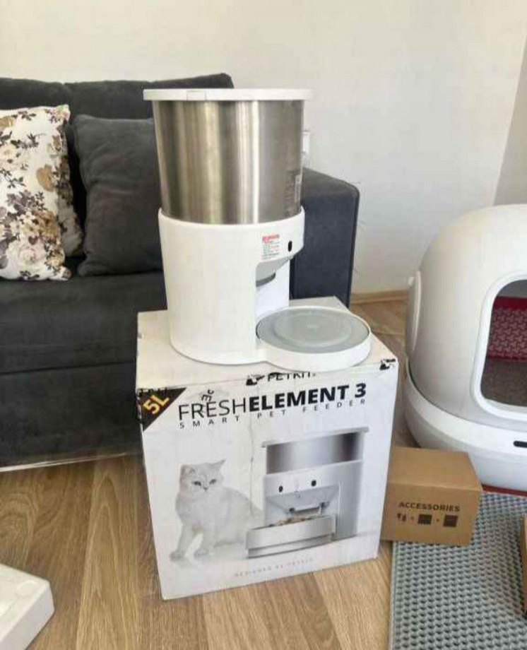 Beyaz Otomatik Kedi Tuvaleti ve Aksesuar Seti - Görsel 4