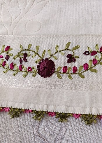 Bordo Nakışlı Bohem Havlu - Görsel 4