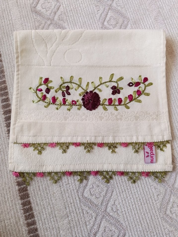 Bordo Nakışlı Bohem Havlu - Görsel 3