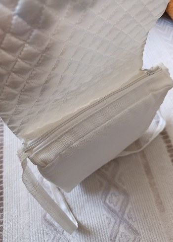 Nakışlı Beyaz Kadın Çantası - Görsel 4