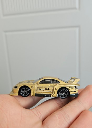Nissan Silvia S15 Gold - Görsel 3