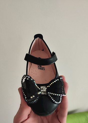 Kız Çocuk Siyah Fiyonklu Babet Ayakkabı - Görsel 3