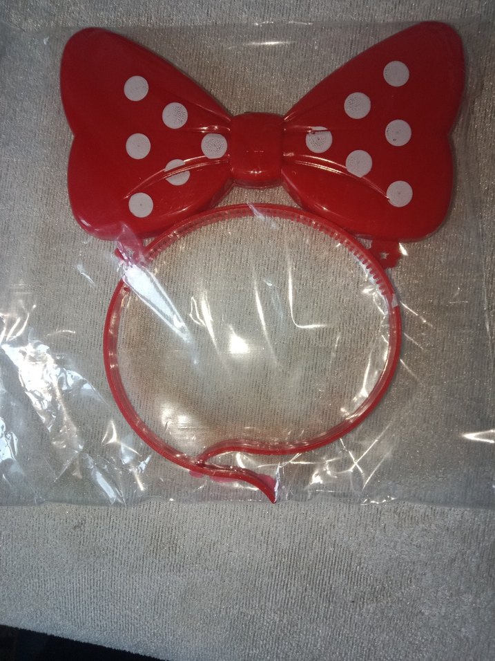 Led ışıklı Kırmızı Puantiyeli Fiyonk Taç - Görsel 2