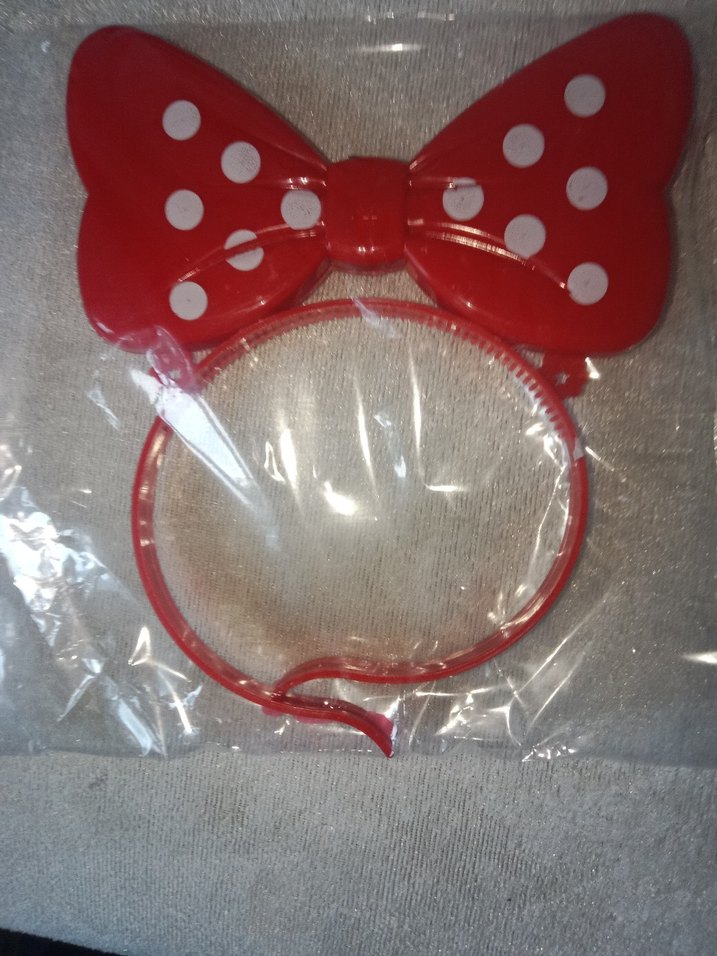 Led ışıklı Kırmızı Puantiyeli Fiyonk Taç - Görsel 3