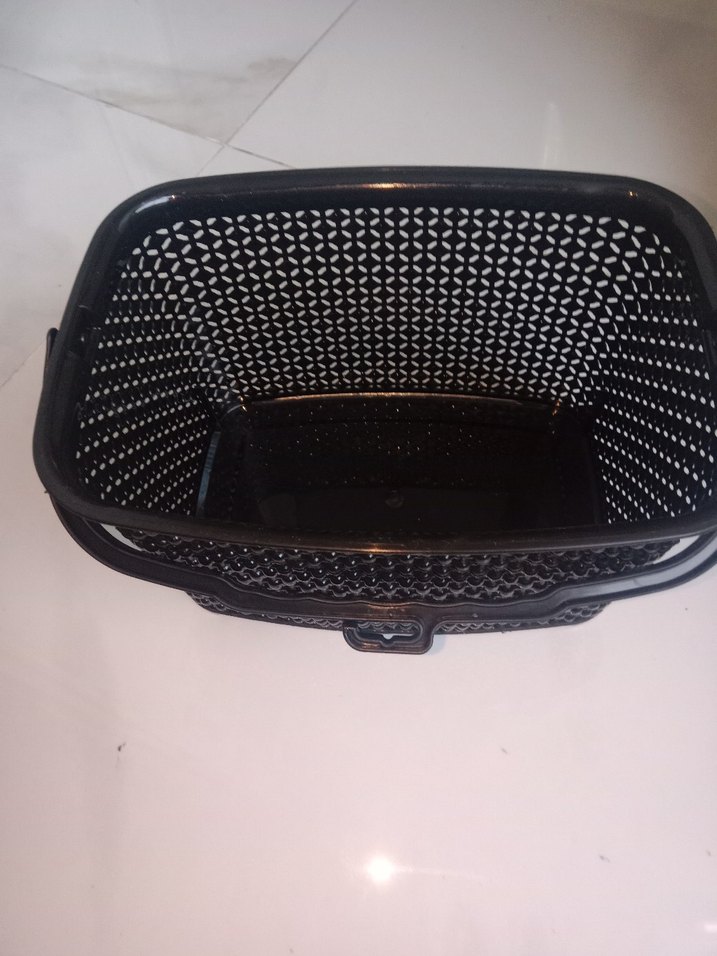 Siyah Plastik Mandal Sepeti Damla Modeli - Görsel 4