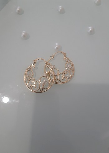 Dantel Detaylı Altın Renkli Midi Küpeler - Görsel 2