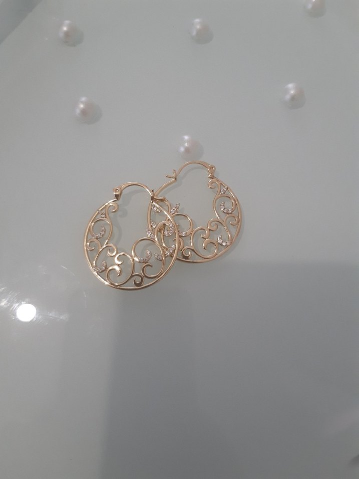 Dantel Detaylı Altın Renkli Midi Küpeler - Görsel 2