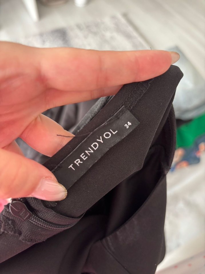 Siyah Taş Detaylı Uzun Kadın Tulum - Görsel 5