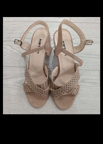 Bej Yılan Desenli Dolgu Topuklu Kadın Ayakkabı - Görsel 2