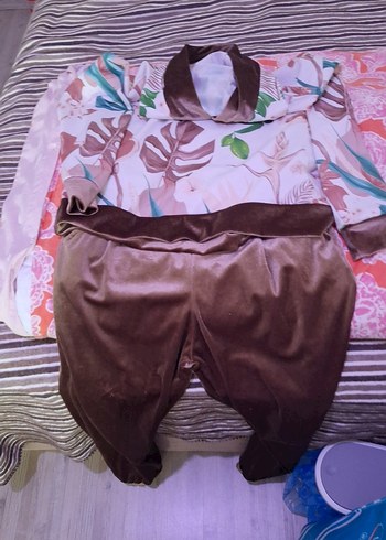 Kahverengi Süet Kemerli Mini Şort - Görsel 2