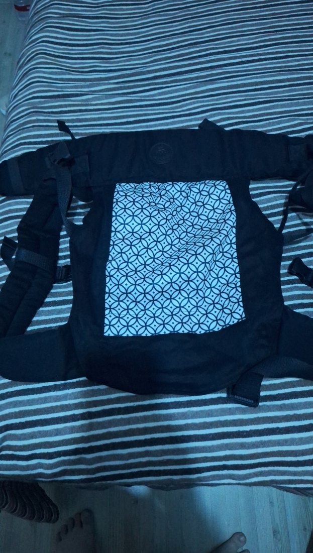 Siyah Bebek Taşıyıcı - Görsel 2